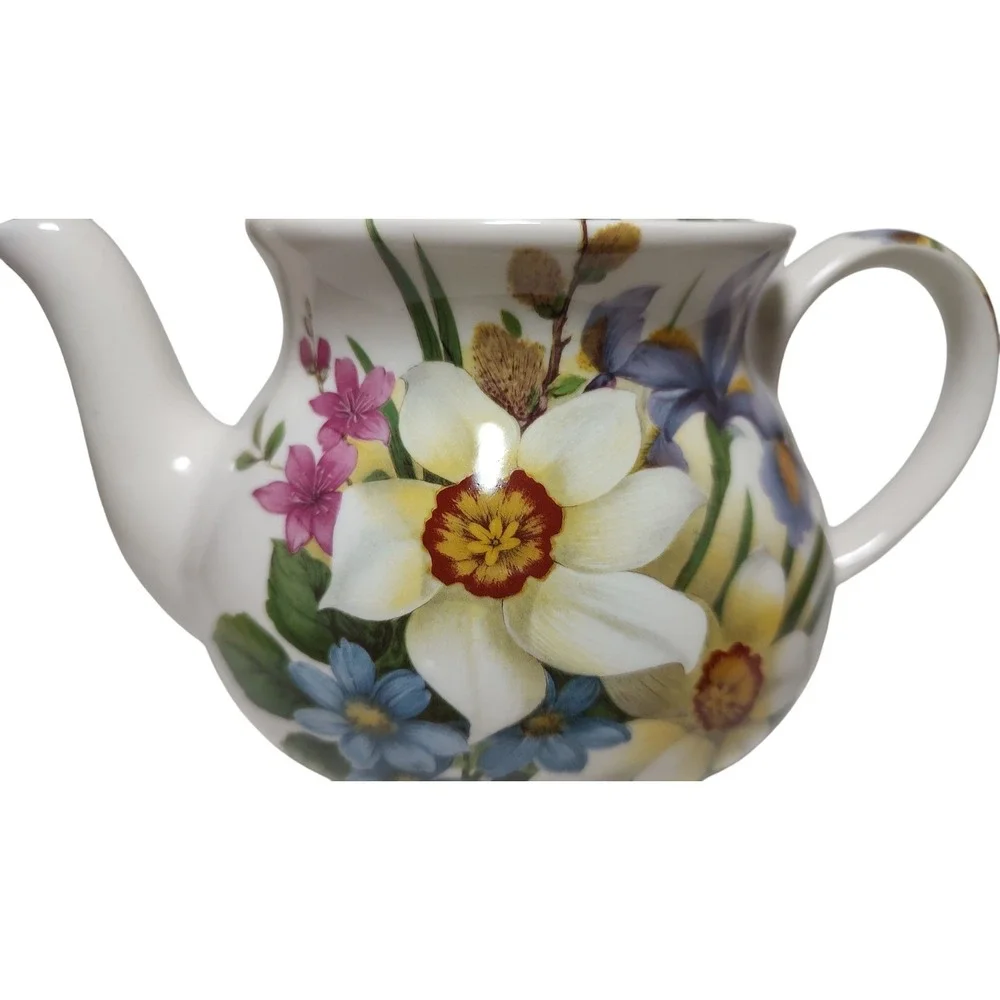 Sadler Windsor Floral Teapot Lidded Iris Daffodils Spring Flowers England 6.5 In